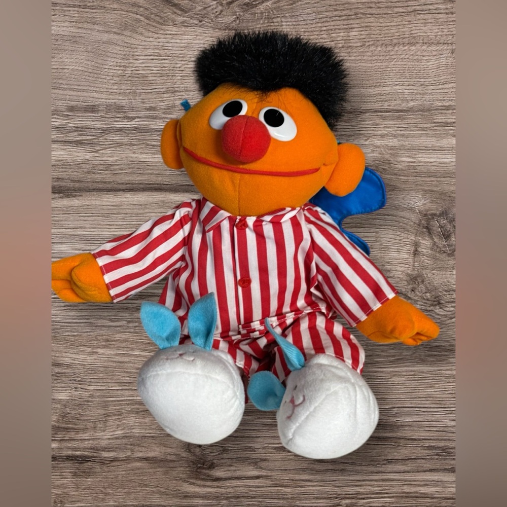 Vintage Sing And Snore Ernie 1996 TYCO Sesame Street